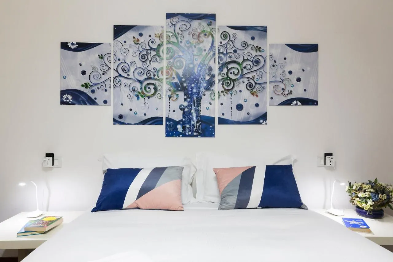 Albero Azzurro Apartment Milan 0*,  Italy